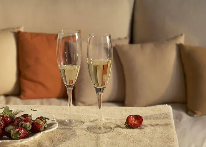 Apsenti Couples Only Aparthotel Agios Ioannis Diakoftis