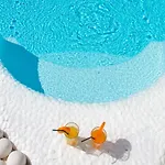 Apsenti Couples Only Apart Otel 4*