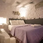 Apart Otel Apsenti Couples Only