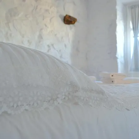 Apsenti Couples Only