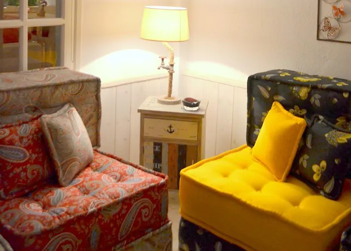 Aparthotel Apsenti Couples Only