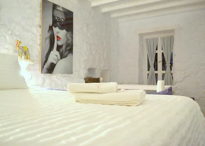 Apart Otel Apsenti Couples Only