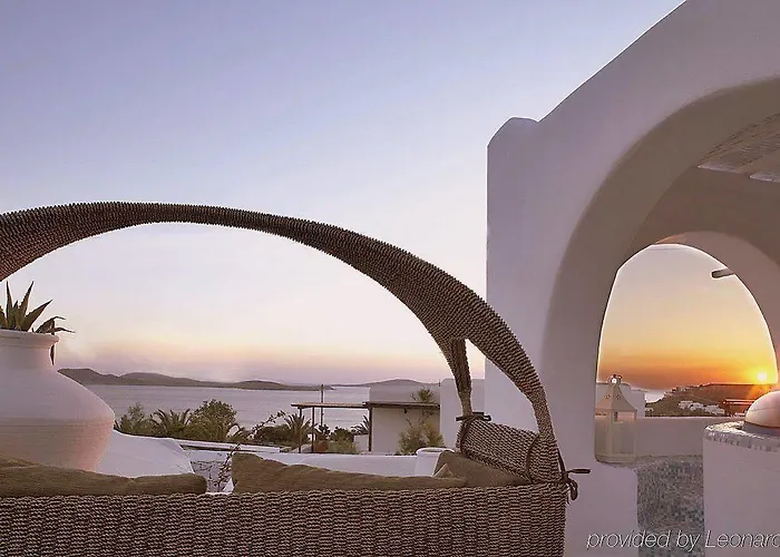 Aparthotel Apsenti Couples Only 4*