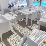 Apsenti Couples Only شقة فندقية 4*
