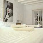 شقة فندقية Apsenti Couples Only