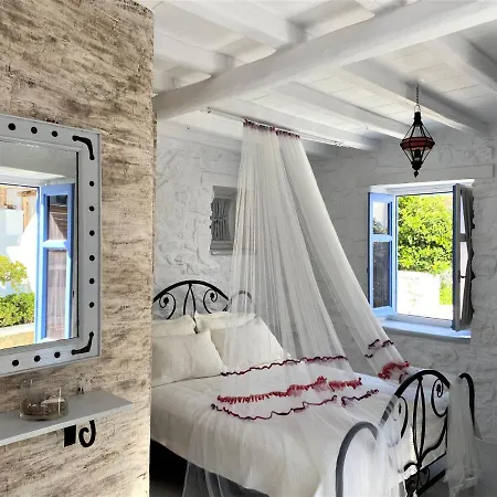 Apsenti Couples Only Apartahotel Agios Ioannis Diakoftis