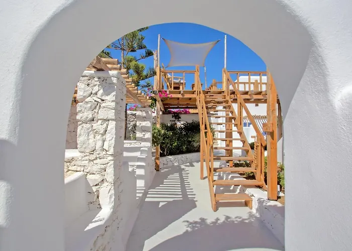 Apsenti Couples Only 公寓式酒店 4*